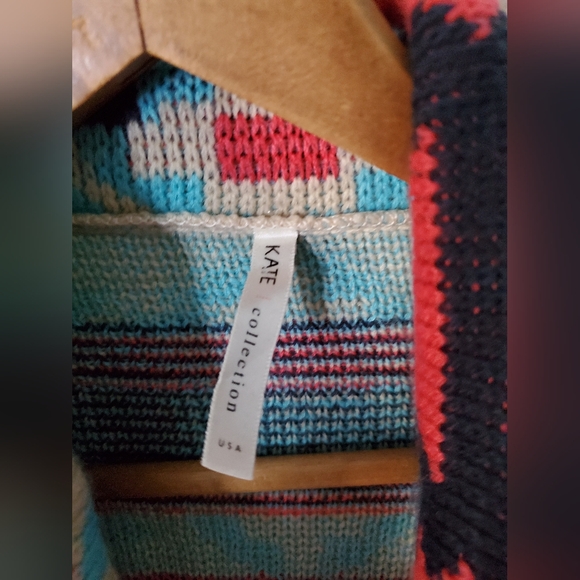 Colorful Cute Western Aztec Cardigan💖🩵 - Picture 2 of 4